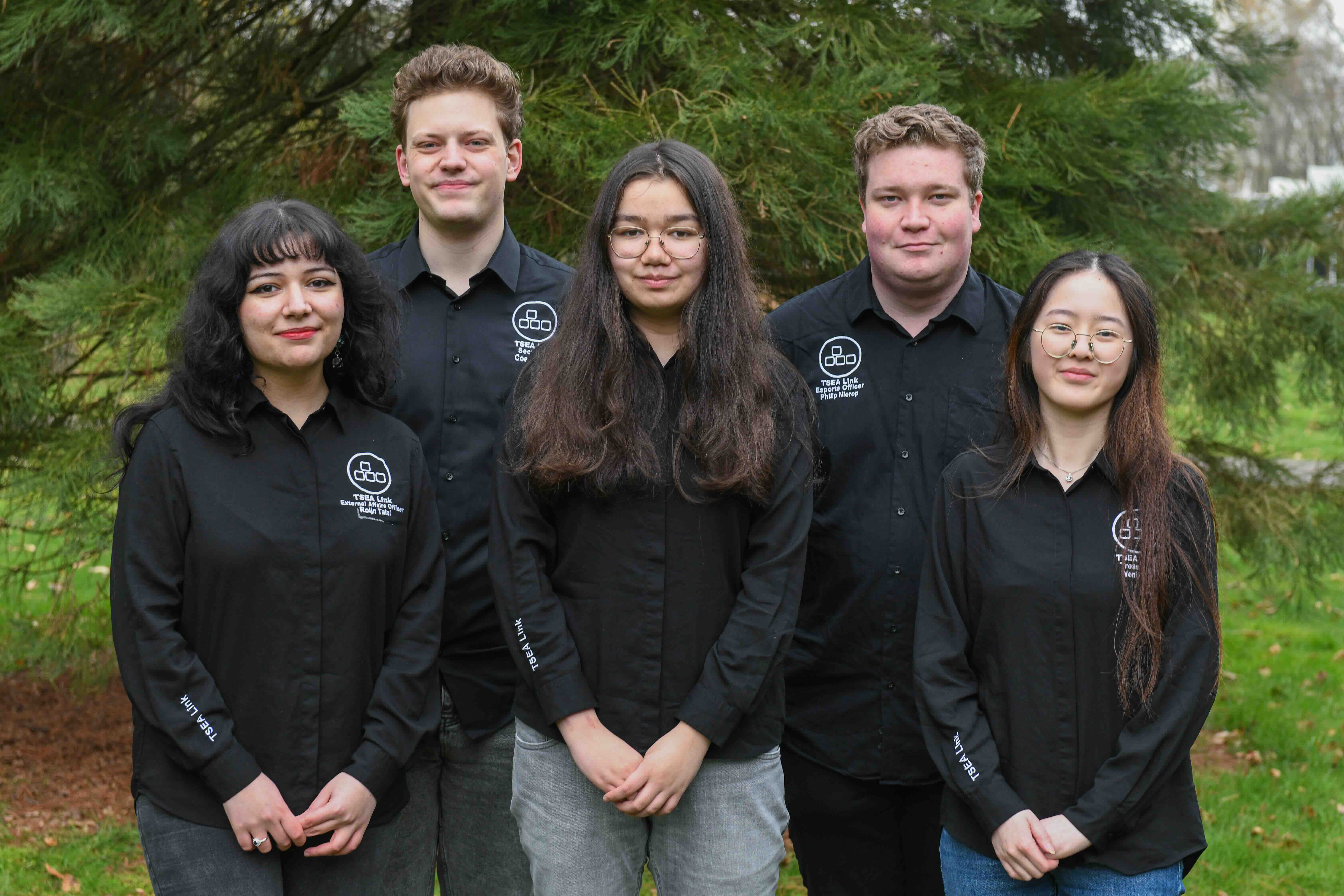 Link Board 24/25 group pic 2